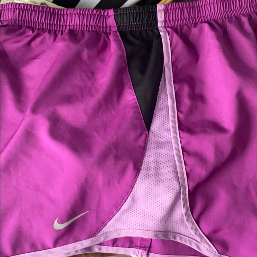 Nike dry fit shorts, M, excellent condition - Picture 4 of 8